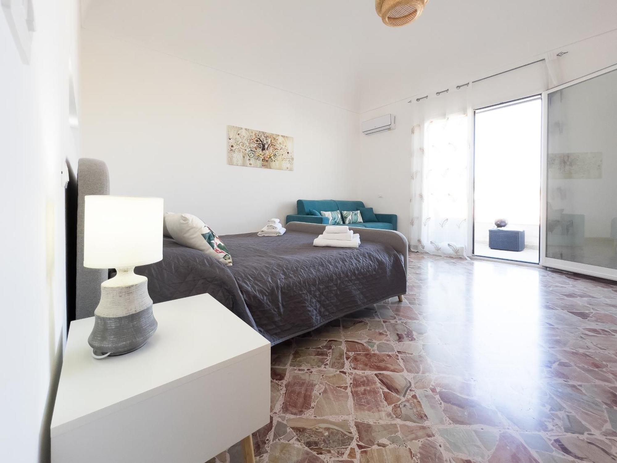 Ponente & Maestro Rooms Фавиняна Екстериор снимка