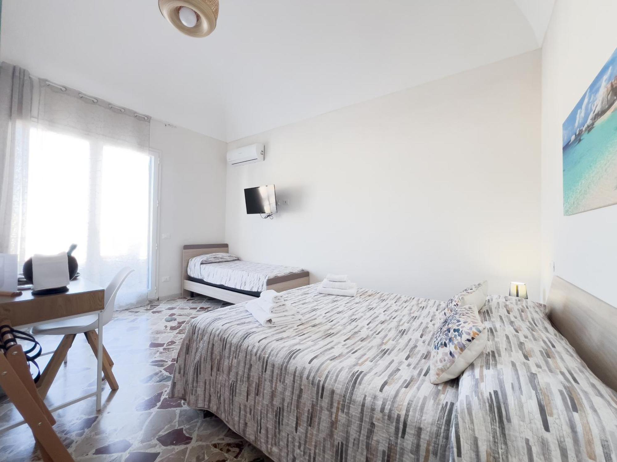 Ponente & Maestro Rooms Фавиняна Екстериор снимка