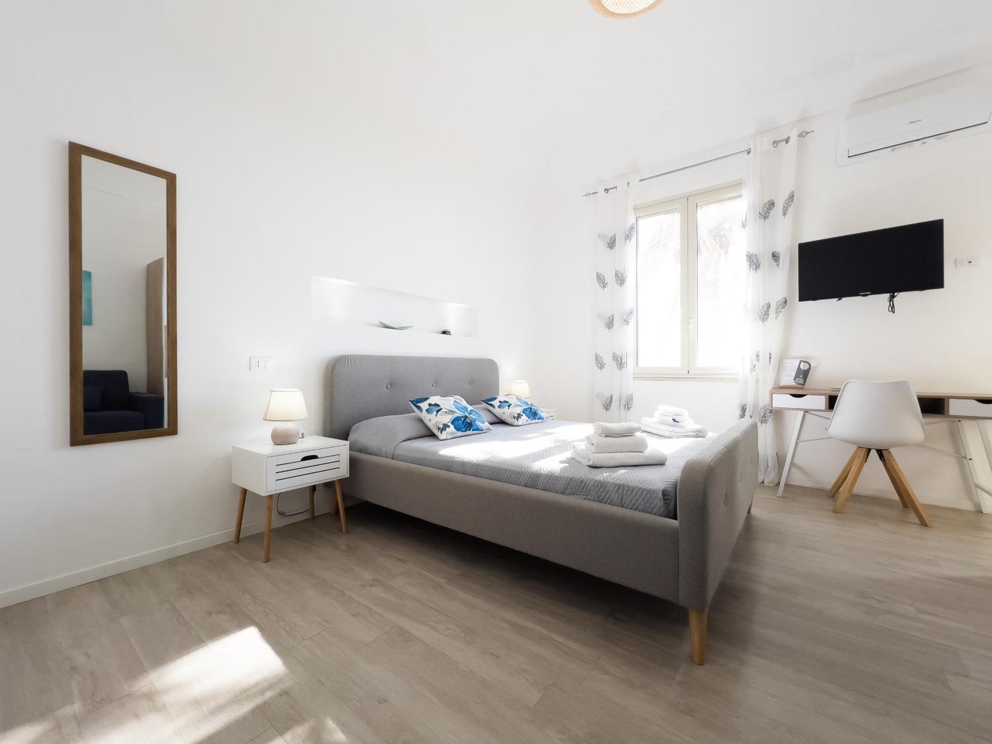 Ponente & Maestro Rooms Фавиняна Екстериор снимка