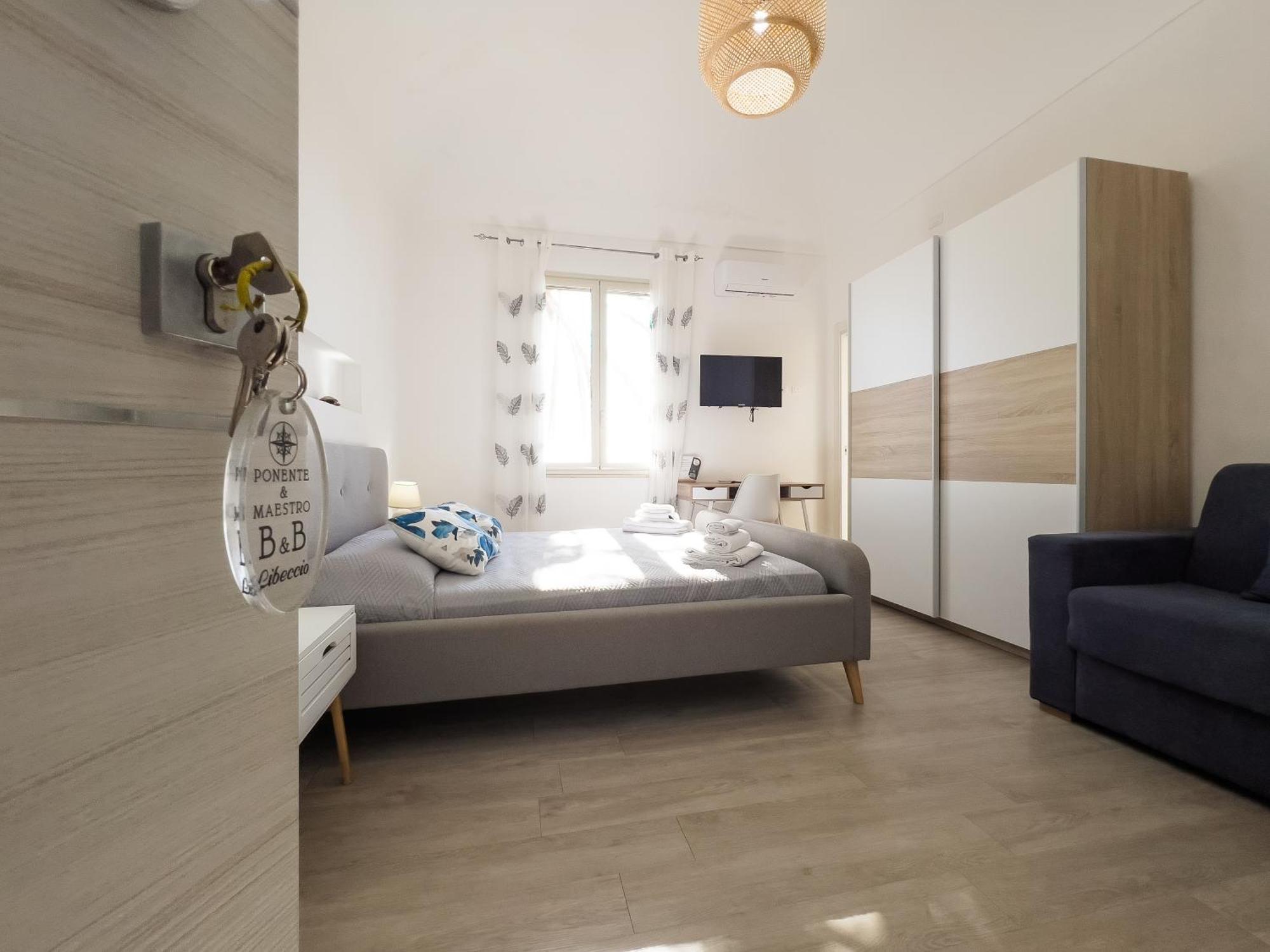 Ponente & Maestro Rooms Фавиняна Екстериор снимка