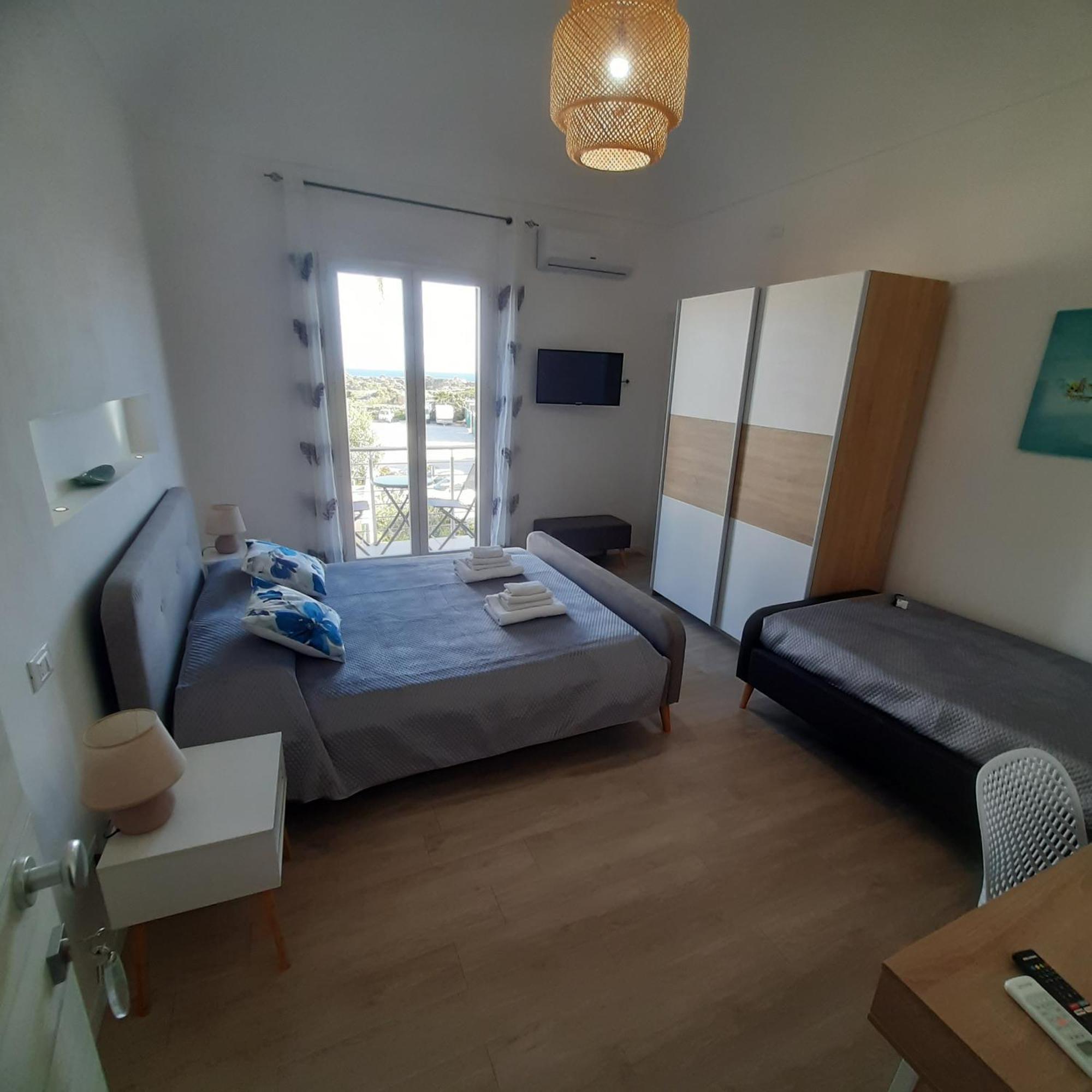 Ponente & Maestro Rooms Фавиняна Екстериор снимка